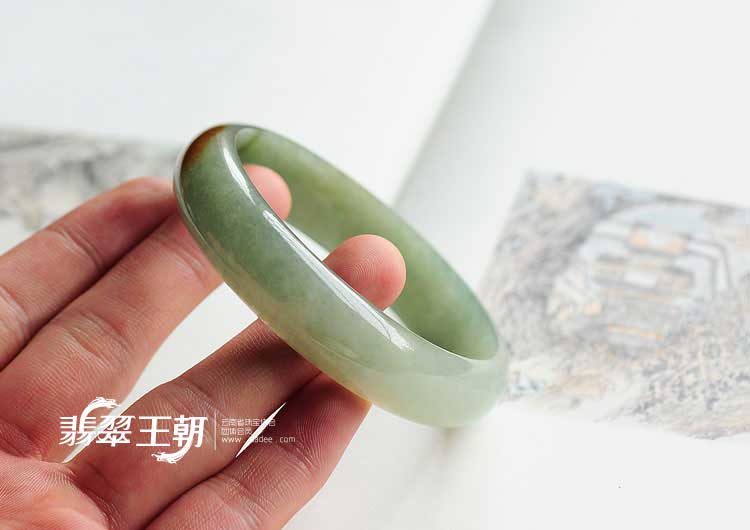 糯冰种黄翡缅甸翡翠手镯（58）