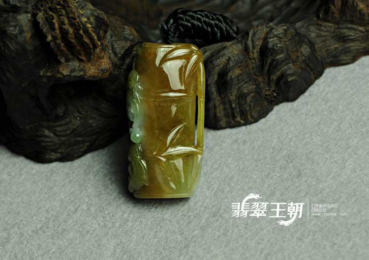 糯冰种黄翡缅甸翡翠节节高挂件