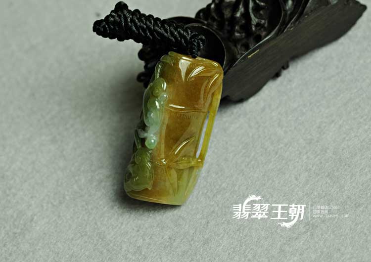 糯冰种黄翡缅甸翡翠节节高挂件