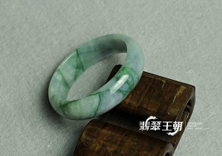 糯冰种紫罗兰飘花缅甸翡翠手镯（58.4mm）