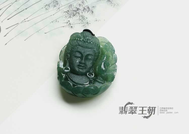 冰种油青缅甸翡翠观音头挂件