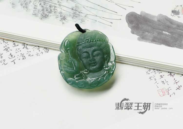 冰种油青缅甸翡翠观音头挂件
