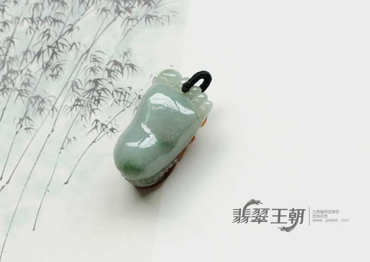 糯冰种黄翡缅甸翡翠知足常乐挂件