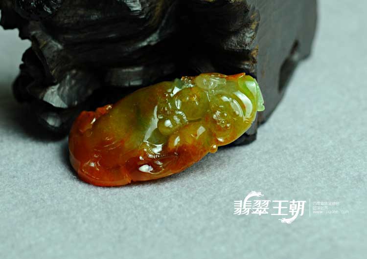 冰种红加绿缅甸翡翠英明神武挂件