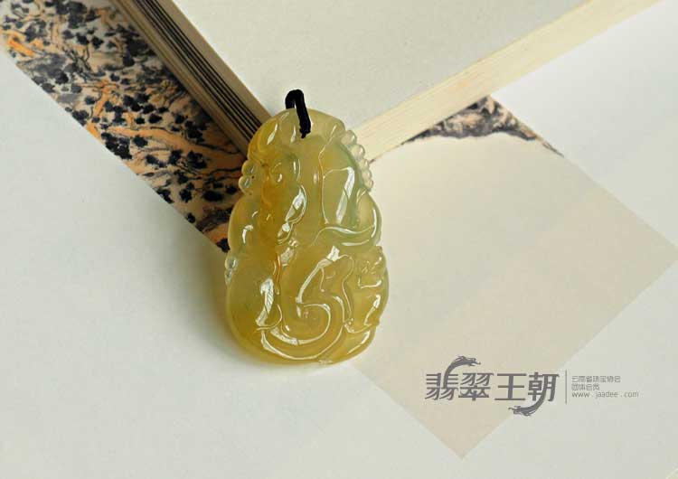 冰种黄翡缅甸翡翠人生如意挂件