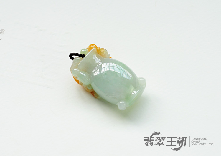 糯冰种黄翡缅甸翡翠福寿平安挂件