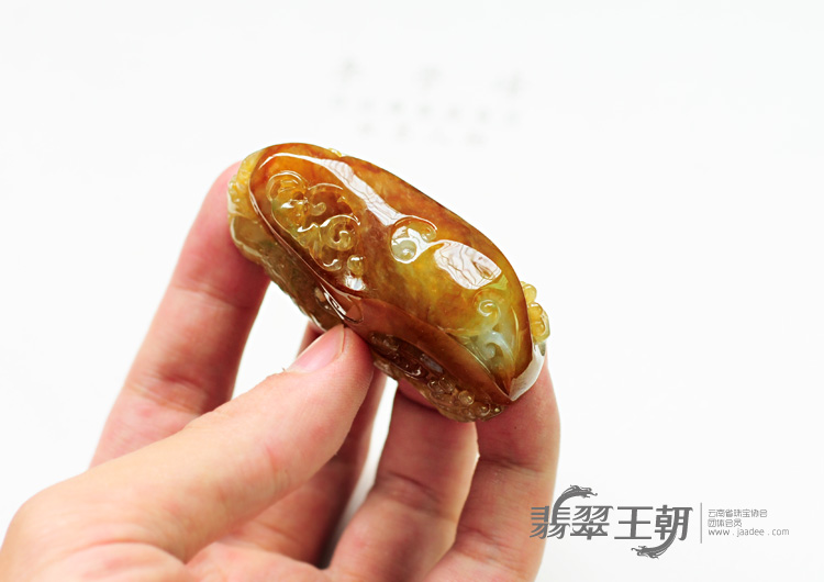糯冰种红黄翡缅甸翡翠英明神武挂件