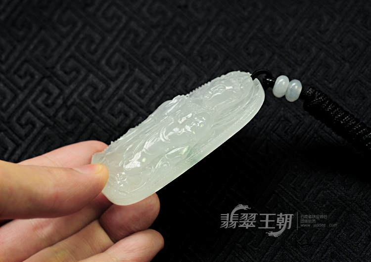 冰种缅甸翡翠观音挂件