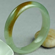 糯冰种黄翡缅甸翡翠手镯（57.8）