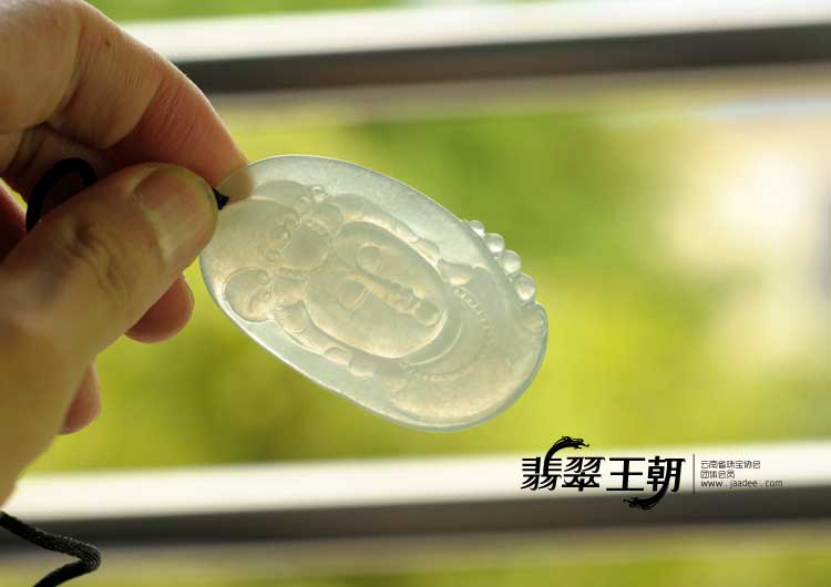 冰种晴水缅甸翡翠观音头挂件