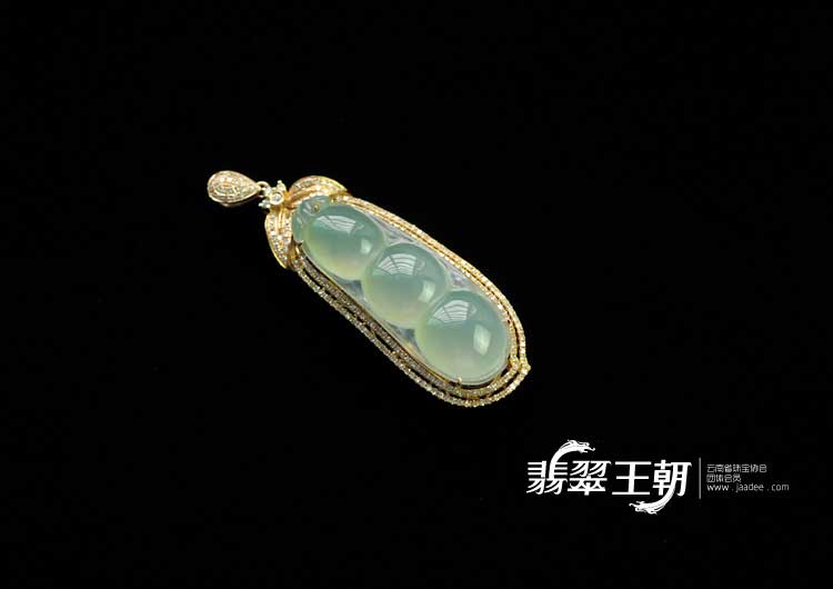 冰玻种晴水缅甸翡翠镶玫瑰金四季豆胸坠