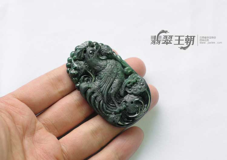 细糯种墨翠缅甸翡翠冠上加官挂件