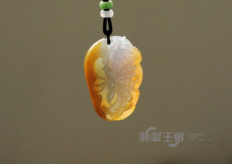 糯冰种紫罗兰带红黄翡缅甸翡翠俏色巧雕破茧成蝶挂件