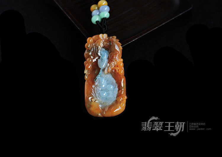 糯冰种红黄翡飘花缅甸翡翠英明神武挂件