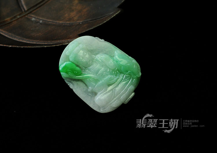 糯冰种飘翠缅甸翡翠观音挂件