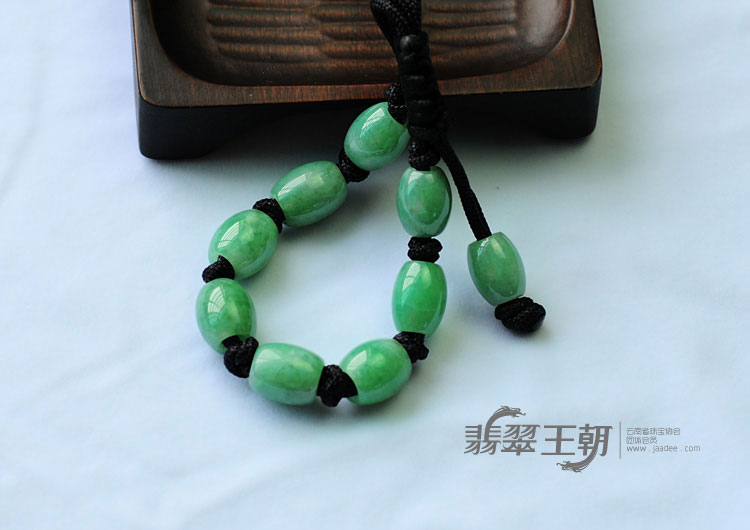糯冰种翠色缅甸翡翠路路通手链