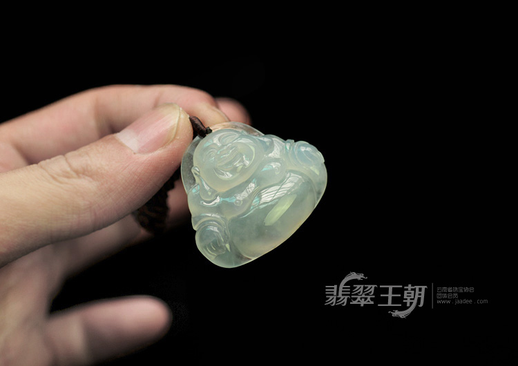 冰种淡晴水缅甸翡翠玉佛挂件