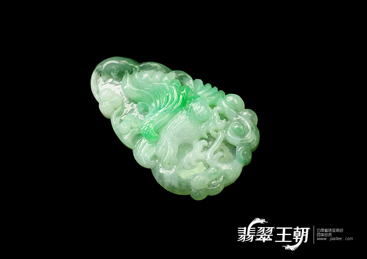 糯冰种飘翠缅甸翡翠辈辈英雄挂件