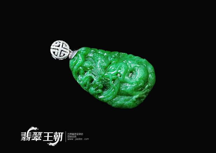 细糯种瓜青绿满绿缅甸翡翠草龙挂件