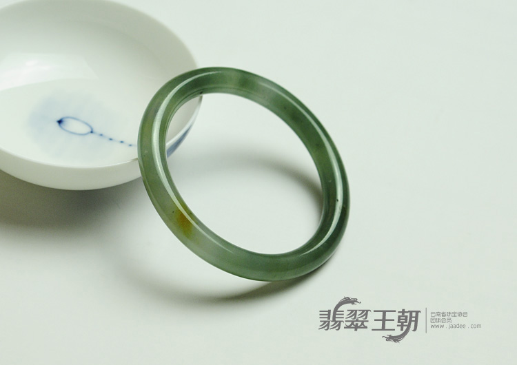 糯冰种晴水黄翡缅甸翡翠圆条手镯（54.3mm）