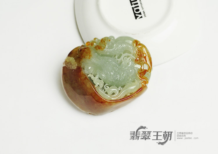 糯冰种红翡缅甸翡翠英明神武手玩件