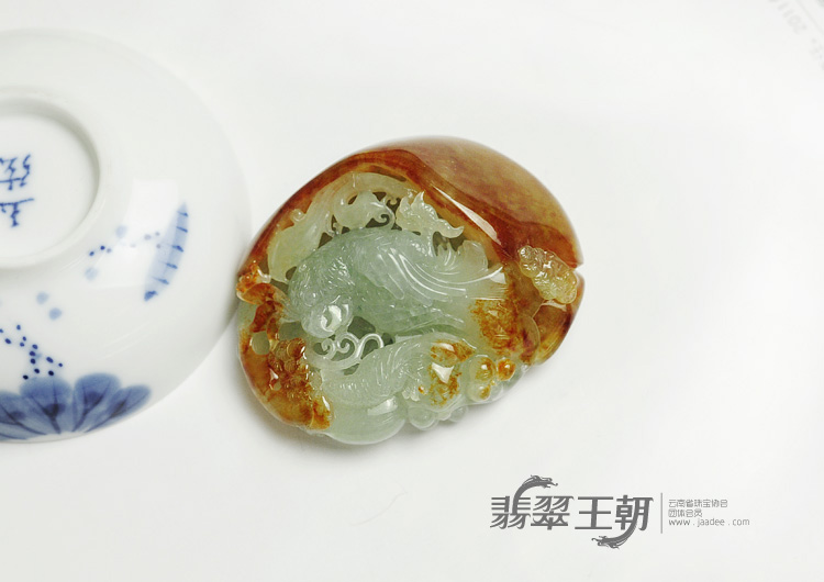 糯冰种红翡缅甸翡翠英明神武手玩件
