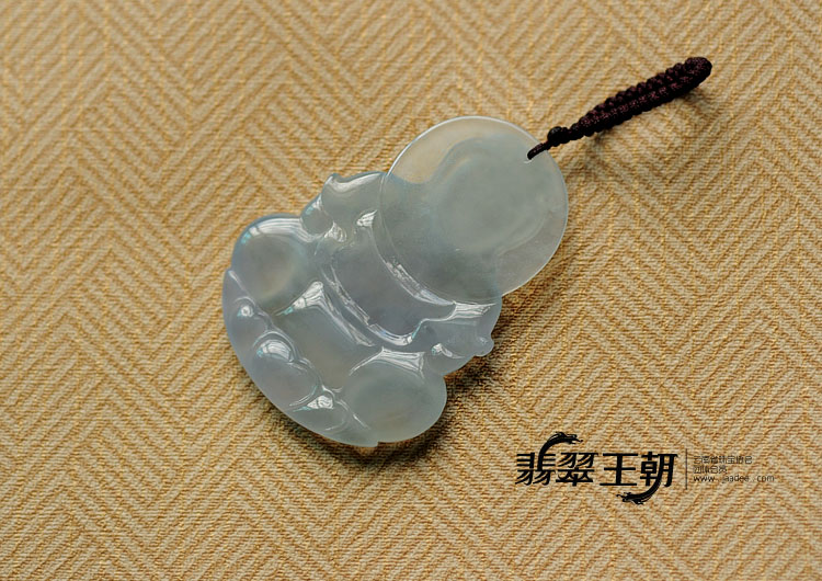 冰种紫罗兰缅甸翡翠观音挂件