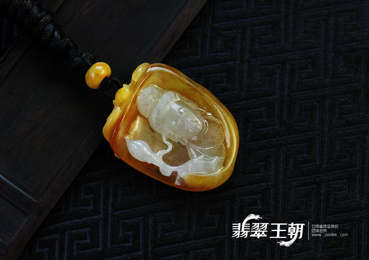 冰种红黄翡缅甸翡翠观音头挂件