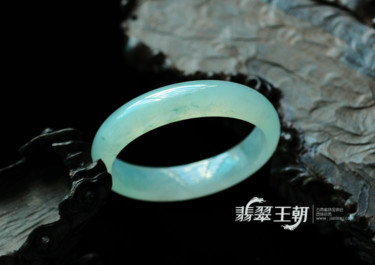 冰种晴水飘花缅甸翡翠手镯（56.3mm）