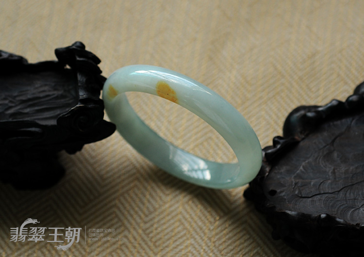 糯冰种晴水黄翡缅甸翡翠手镯（52.3mm）