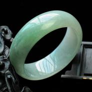 糯冰种晴水缅甸翡翠手镯（58.5mm）