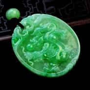 冰种翠色缅甸翡翠龙凤牌挂件