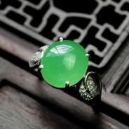 冰种苹果绿缅甸翡翠戒指