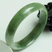 糯冰种青色缅甸翡翠手镯（58.4mm）