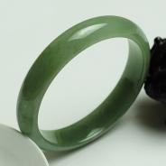 糯冰种晴水缅甸翡翠手镯（58.1mm）