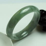 糯冰种晴水缅甸翡翠手镯（59.3mm）