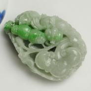 糯冰种翠色缅甸翡翠年年有余手玩件