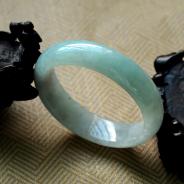 糯冰种晴水缅甸翡翠手镯（50.5mm）