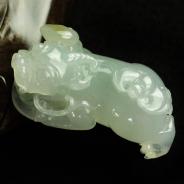 冰种黄翡缅甸翡翠貔貅挂件