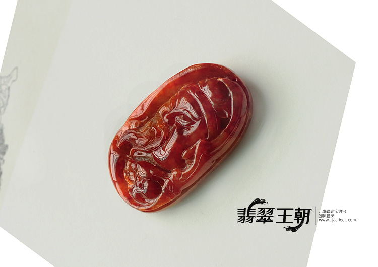 糯冰种红翡缅甸翡翠关公头挂件