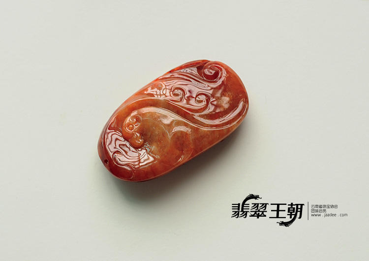糯冰种红翡缅甸翡翠关公头挂件