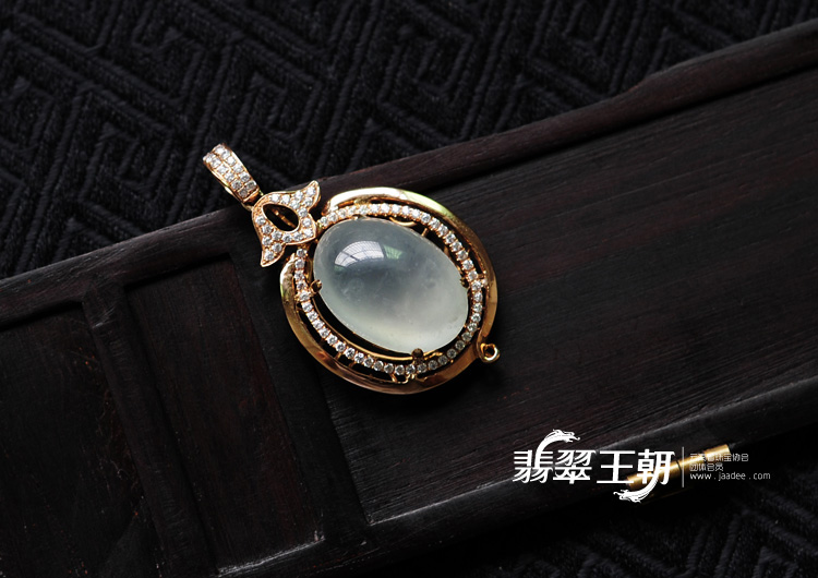 冰种缅甸翡翠镶玫瑰金