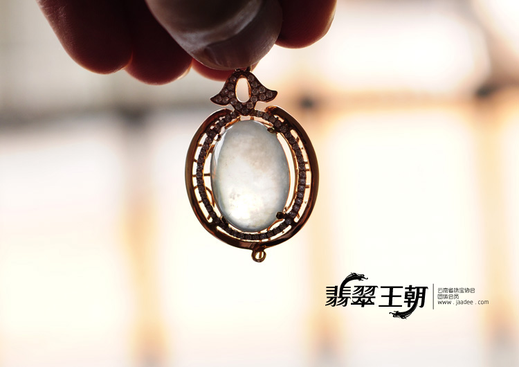 冰种缅甸翡翠镶玫瑰金