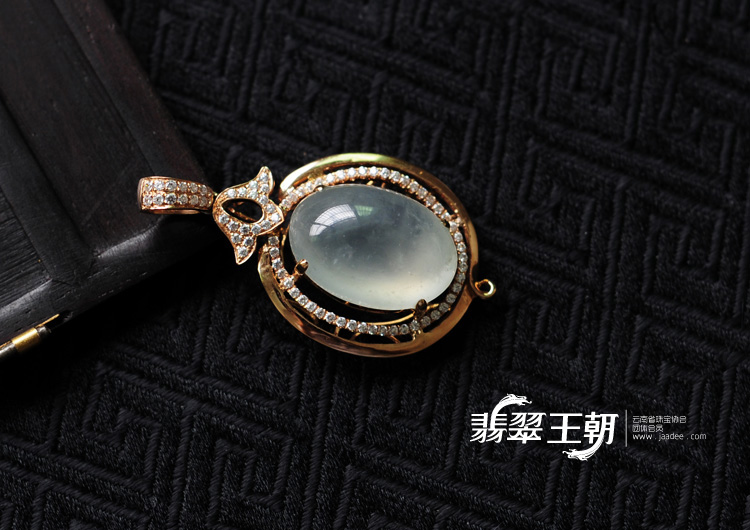 冰种缅甸翡翠镶玫瑰金