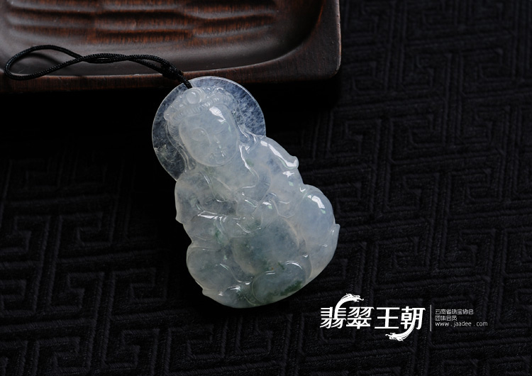 冰种飘花缅甸翡翠观音挂件
