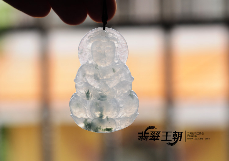 冰种飘花缅甸翡翠观音挂件