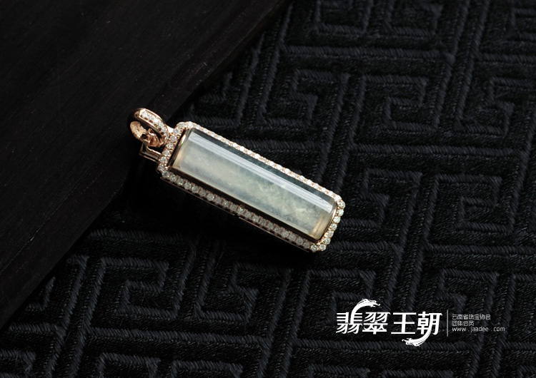 (超值推荐)玻璃种缅甸翡翠镶玫瑰金