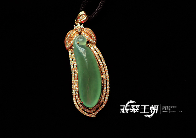 冰种晴水缅甸翡翠包玫瑰金“红红火火”挂件(真钻)