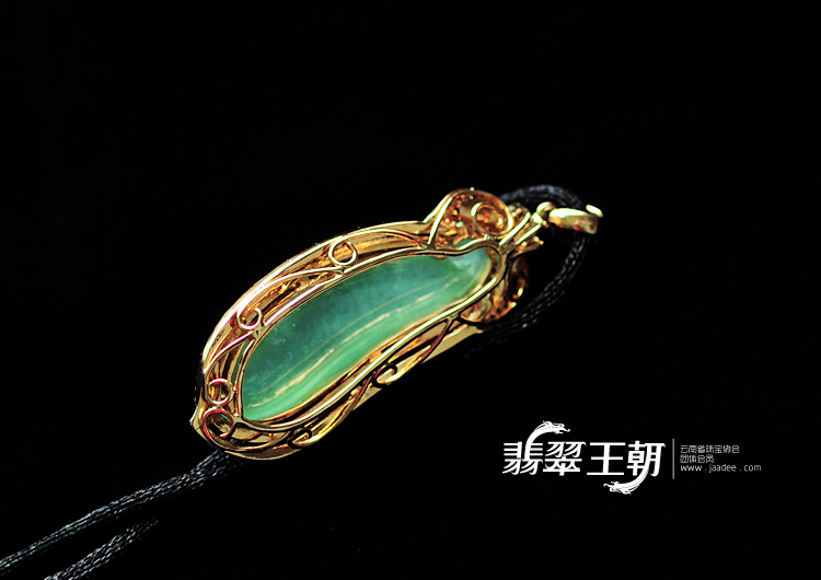 冰种晴水缅甸翡翠包玫瑰金“红红火火”挂件(真钻)