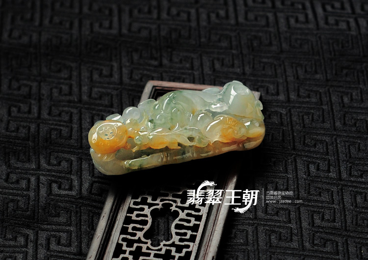 糯冰种黄翡飘花缅甸翡翠金玉满堂挂件